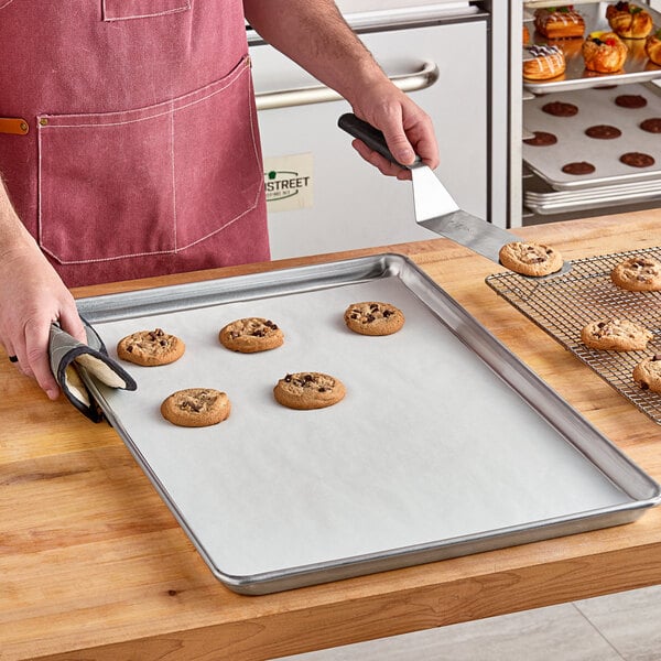 The Misen Baking Sheet: Elevate Your Roasting and Baking Experience